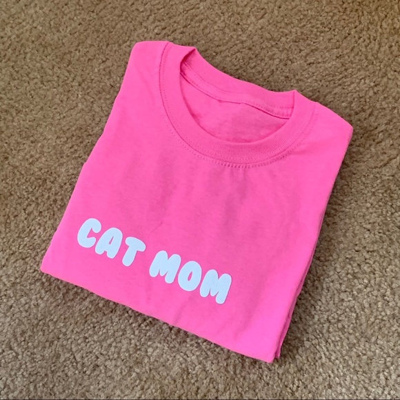 Cat mom tee - Picture 1 of 5